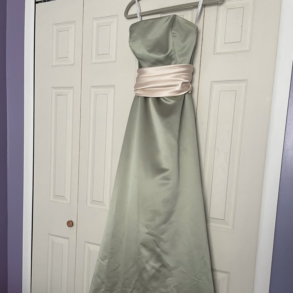 Strapless sage gown with cream sash